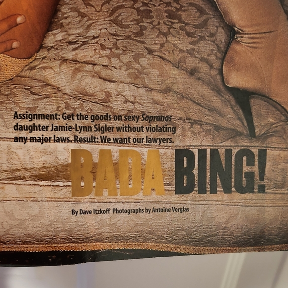 Jamie Lynn Sigler Signed Magazine Picture - Picture 6 of 7